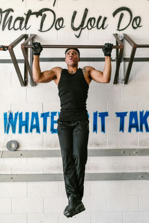 Maximize Your Workout: The Essential Guide to Pull Up and Dip Bars